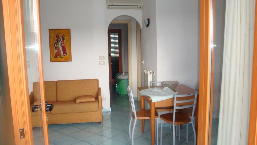 Ischia Uno Residence Forio di Ischia Δωμάτιο φωτογραφία