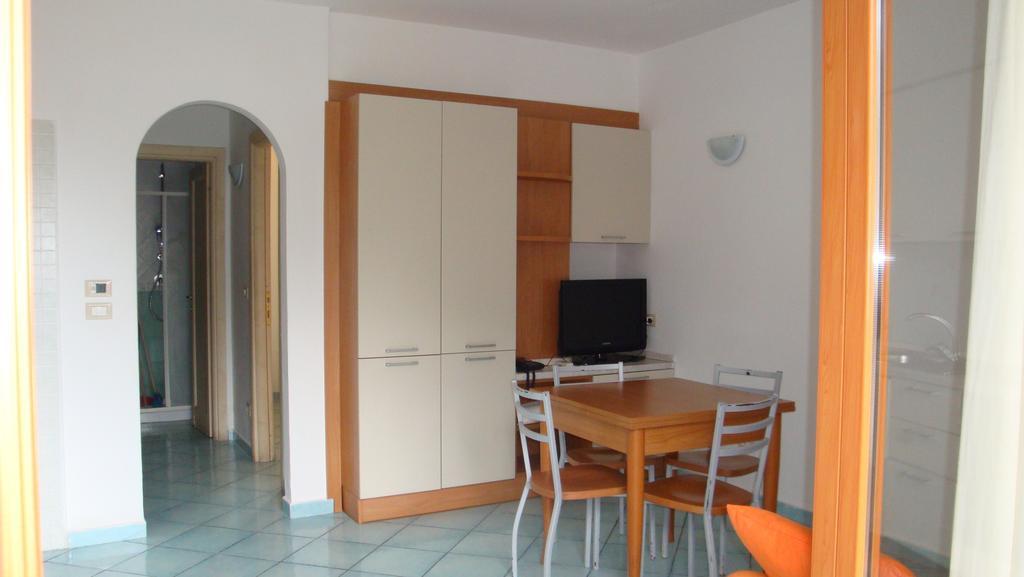 Ischia Uno Residence Forio di Ischia Δωμάτιο φωτογραφία